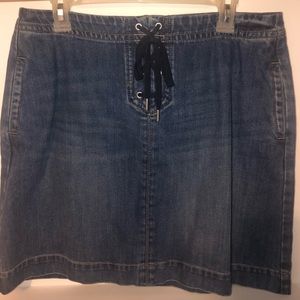Loft Ann Taylor Jean Skirt P 12